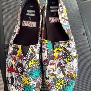 Toms Marvel Comic Print Flats